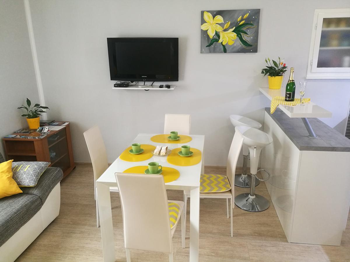 Apartment Cozy Sibenik Ngoại thất bức ảnh